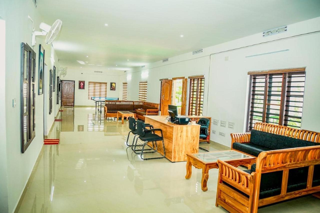 Green Aura Hotel Szultán Bathery Kültér fotó